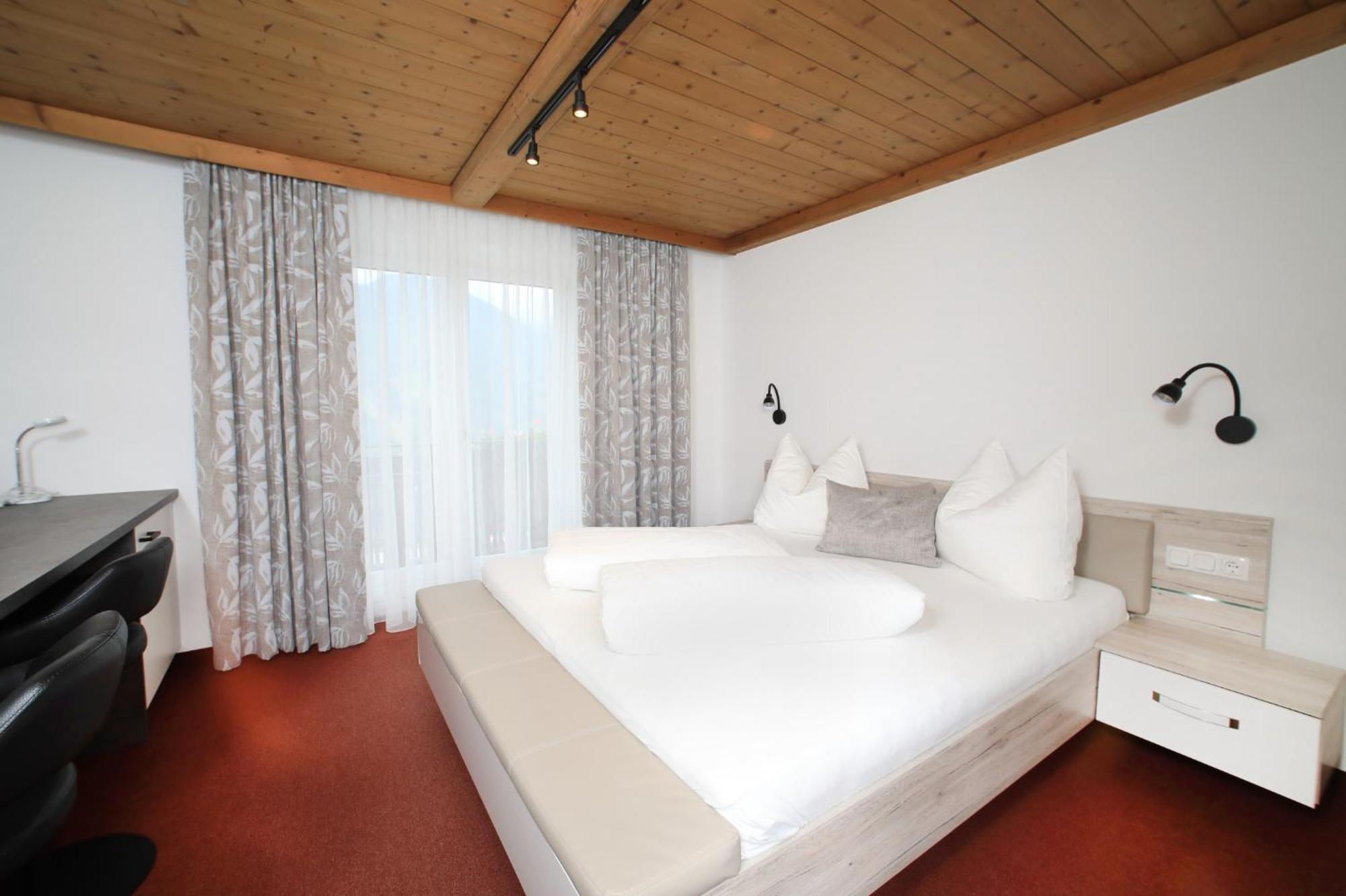Fruehstueckspension Jagdhof Obertilliach Extérieur photo